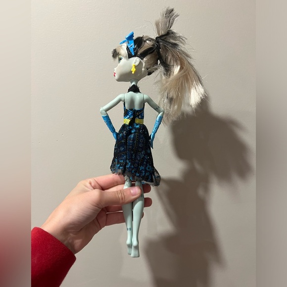 Monster High Doll Frankie Stein  Dance The Fright Away Mattel - Picture 5 of 6